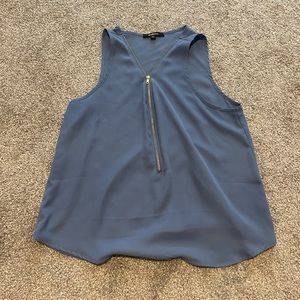 Ambiance sleeveless Blouse